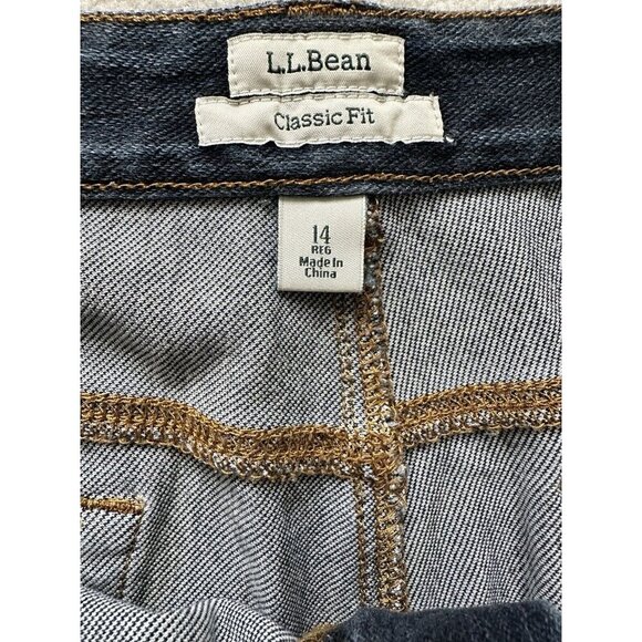 LL Bean Size 14 Reg Womens High Rise Classic Fit Straight Leg Blue Denim Jeans - Picture 4 of 12